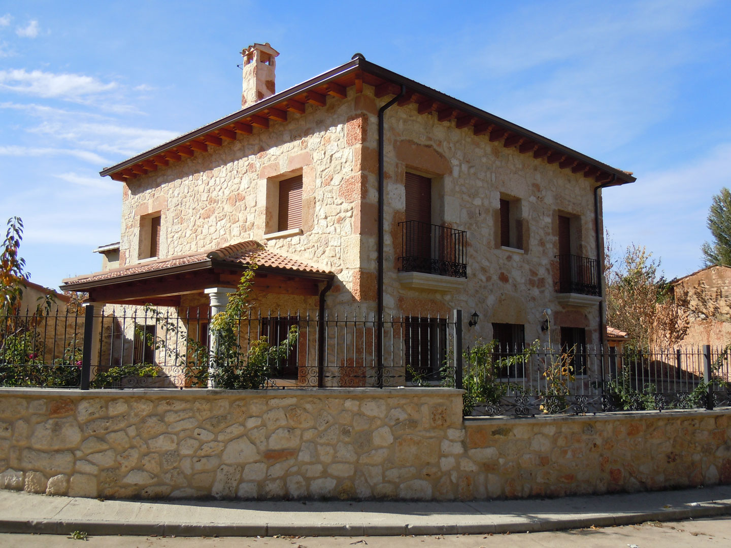 casa pueblo aranda